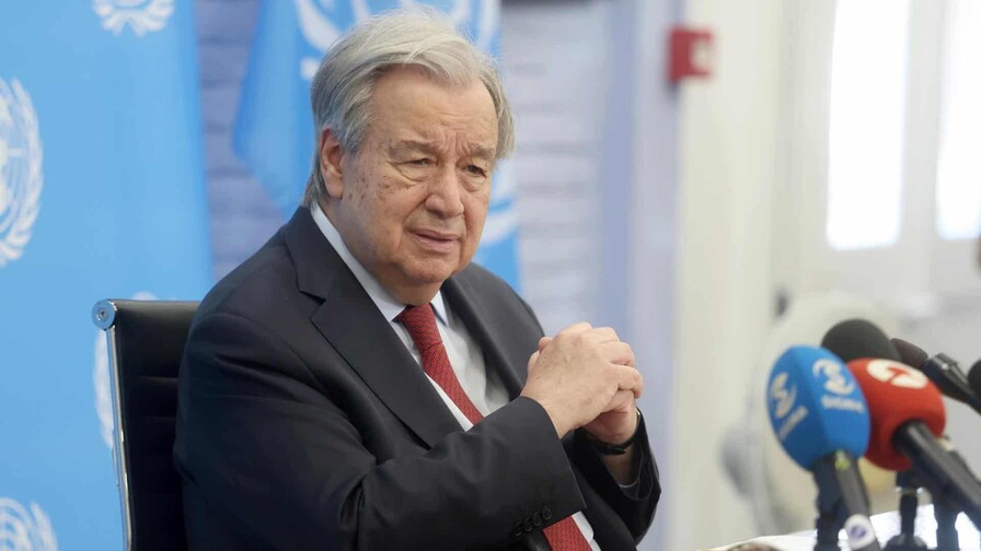 El Niño se intensifica y aviva un planeta ya en llamas, alerta el jefe de la ONU El Niño se intensifica y aviva un planeta ya en llamas, alerta el jefe de la ONU