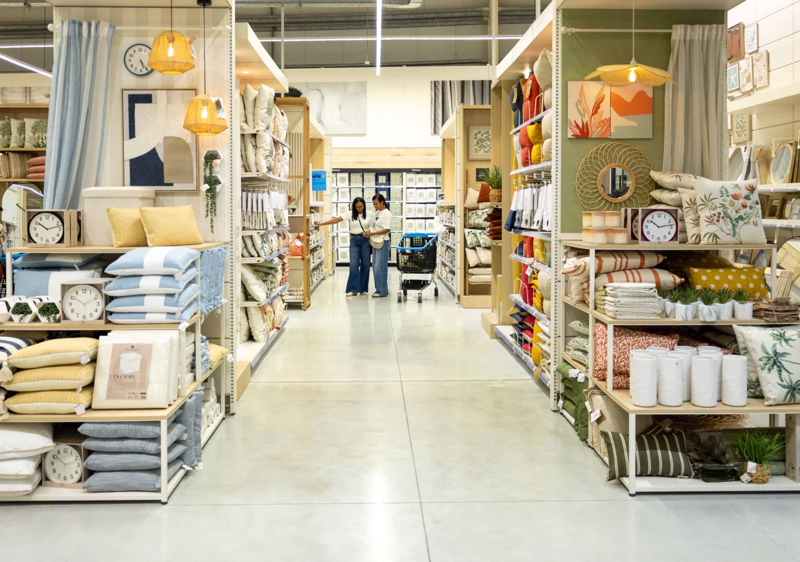 Hay diversidad de colecciones ideal para alinear los espacios acorde a las tendencias.