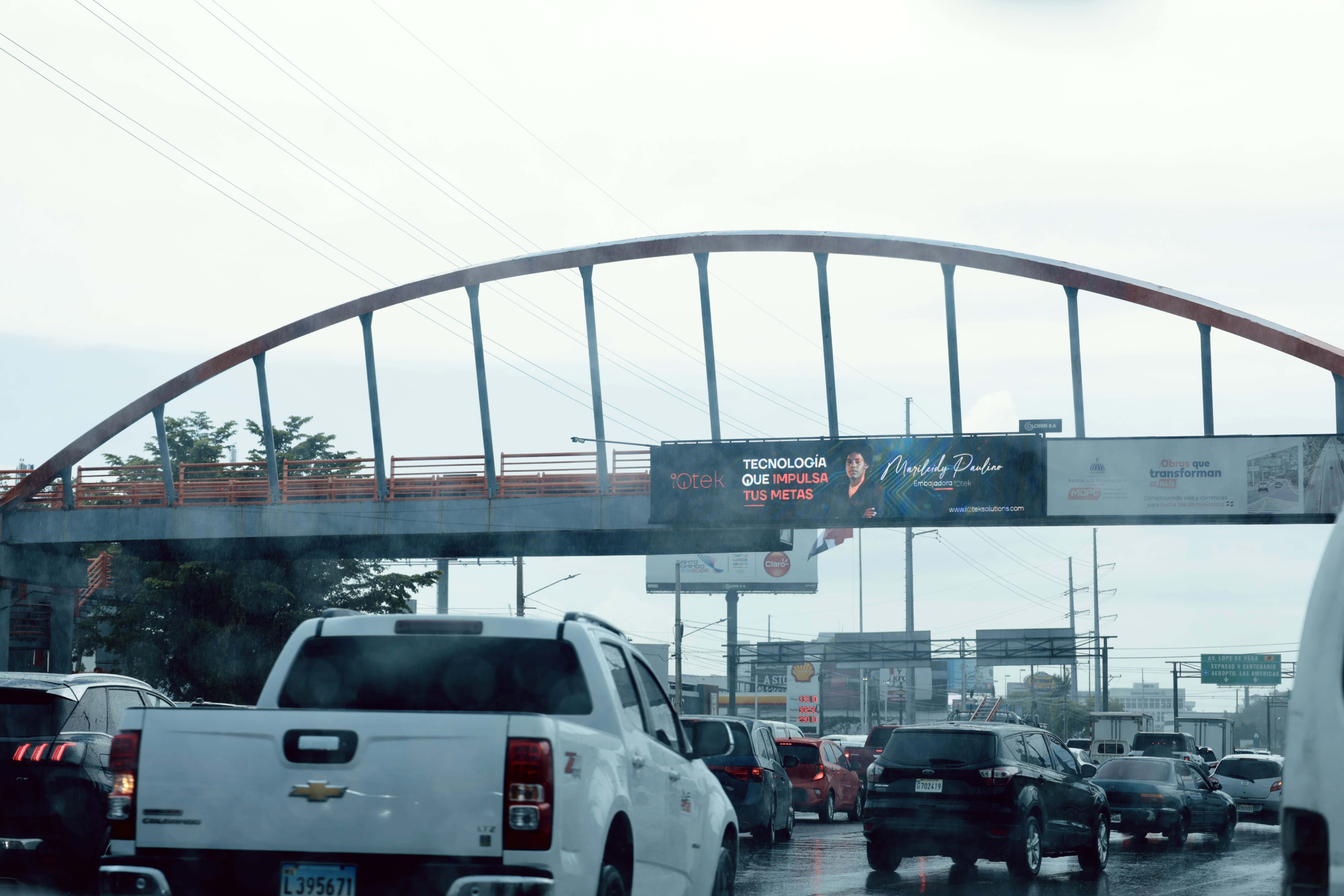Parte de los banners publicitarios donde Marileidy Paulino es la embajadora