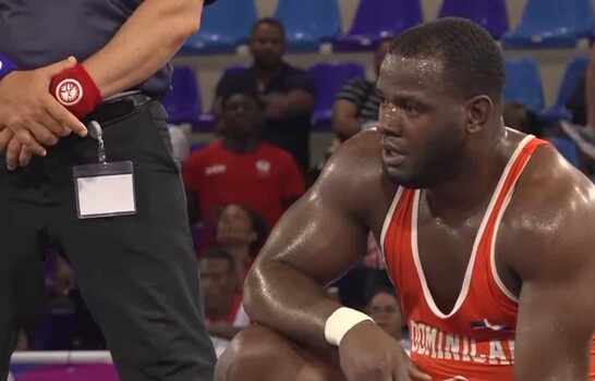 VIDEO | A falta de 1.3 segundos para finalizar el combate, Elison Adames remonta y gana el bronce