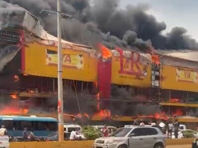 Incendio en Santo Domingo: L&R Comercial en llamas