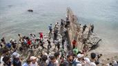 Cientos de menores duermen a la intemperie en Ceuta debido a la crisis migratoria