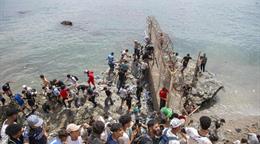 Cientos de menores duermen a la intemperie en Ceuta debido a la crisis migratoria