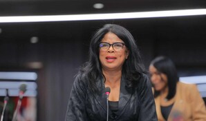 Proponen sacar de calles y parques el arte con contenido sexual o er&oacute;tico