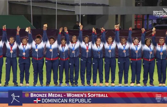 RD se queda con el bronce; PR gana el oro del softbol femenino tras suspensi&oacute;n por lluvia