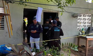 Hallan hombre con un disparo en la cabeza dentro de su habitaci&oacute;n en Barahona