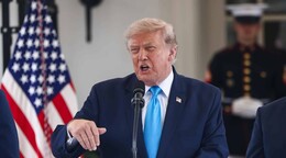 Trump critica la retirada de cargos contra atleta acusado de dañar estanque de Washington Trump critica la retirada de cargos contra atleta acusado de dañar estanque de Washington