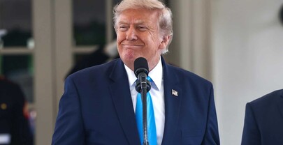 Trump afirma que Estados Unidos e Israel aplazar&aacute;n ataques contra Ir&aacute;n