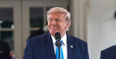 Trump presiona a senadores para que confirmen a Todd Blanche como fiscal