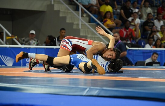 Bencosme se lleva el oro en lucha de 50 kilogramos femeninos