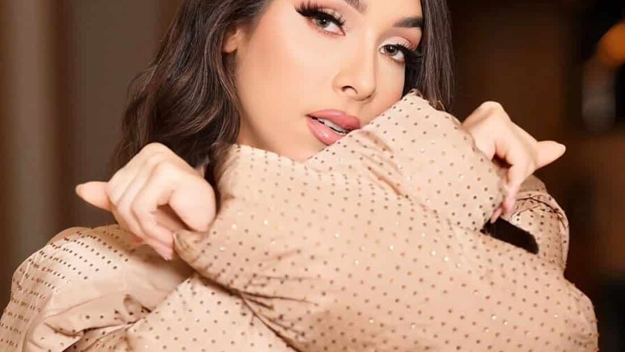 La Gigi celebra la autenticidad femenina con su nuevo sencillo Perfecta La Gigi celebra la autenticidad femenina con su nuevo sencillo Perfecta