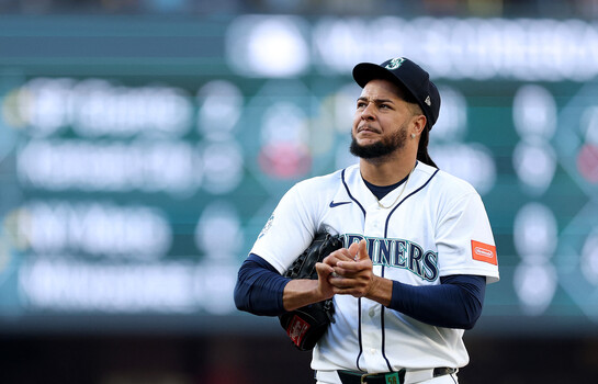 Los Medias Blancas de Chicago adquieren al abridor Luis Castillo