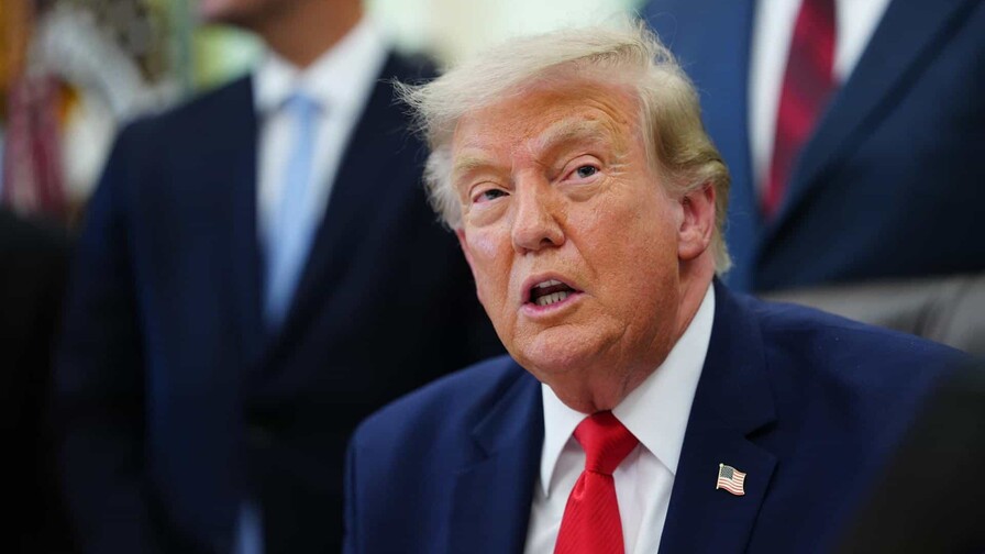 Trump dice que negociaciones con Irán comenzarán este lunes