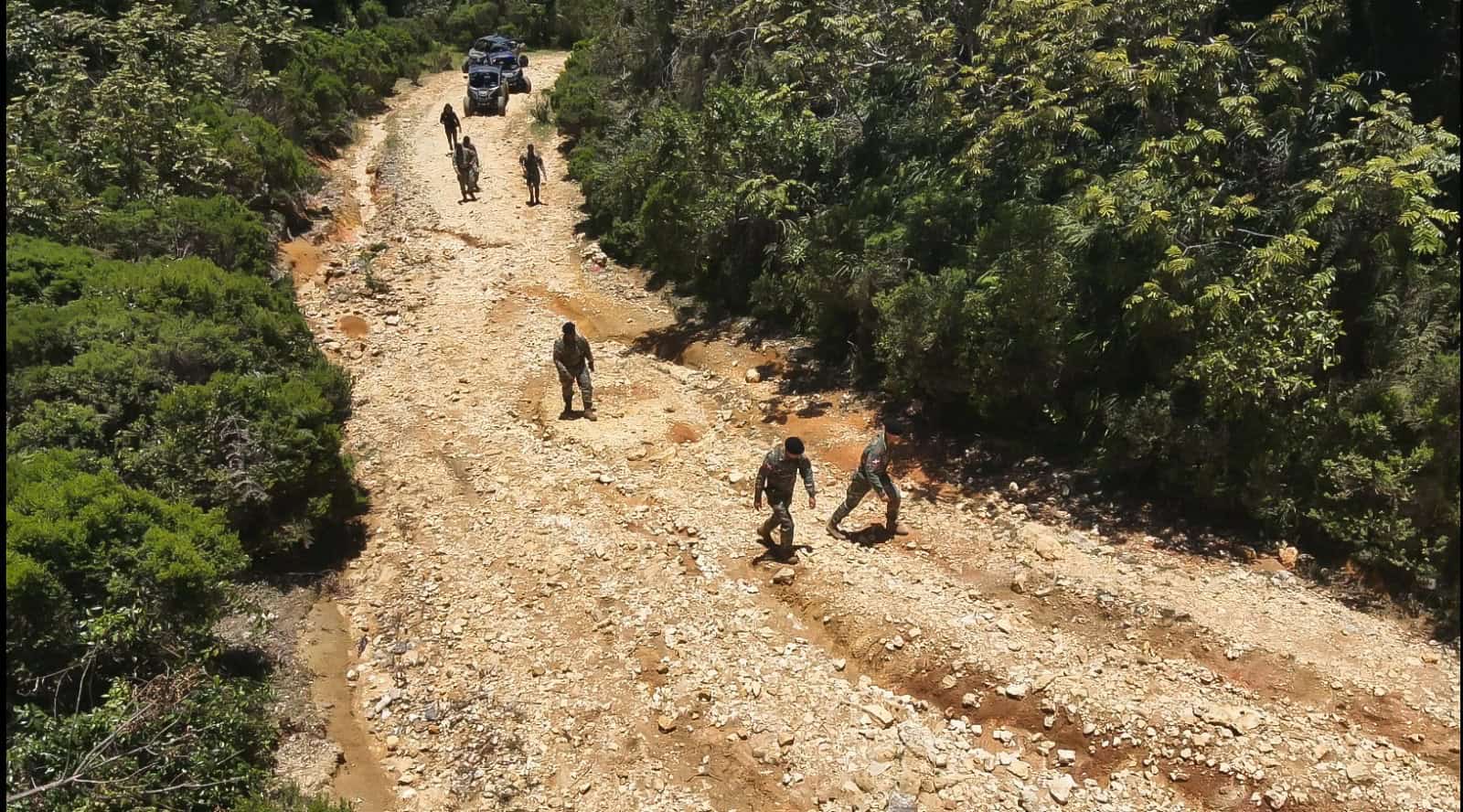 Recorrido de supervisión del comandante general del Ejército de República Dominicana, mayor general Jorge Iván Camino Pérez (ERD) por destacamentos y puestos militares fronterizos de las provincias Elías Piña e Independencia.