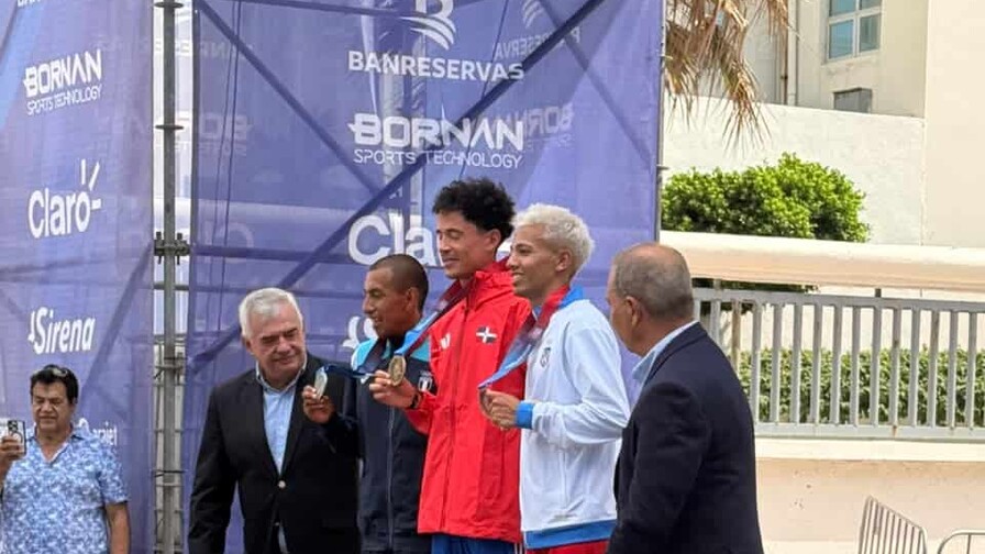 El oro de Álvaro Abreu no es una medalla es un medallón; primera vez en la historia El oro de Álvaro Abreu no es una medalla es un medallón; primera vez en la historia