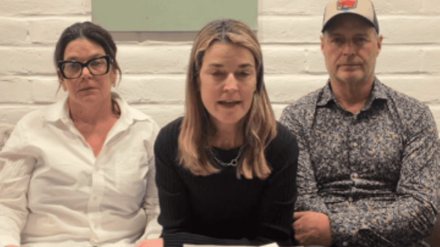 Presentadora de televisión de EE. UU. vuelve a pedir ayuda por el secuestro de su madre Presentadora de televisión de EE. UU. vuelve a pedir ayuda por el secuestro de su madre