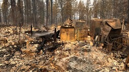Voraces incendios forestales arrasan Spokane, en el noroeste de Estados Unidos