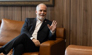 Alejandro Fern&aacute;ndez W.: "Quiero aportar a la transformaci&oacute;n que la educaci&oacute;n superior necesita"