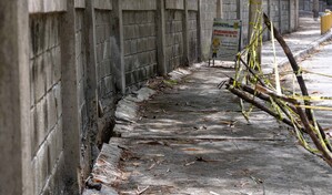 Vecinos alertan sobre inminente colapso de pared en Ciudad Real II