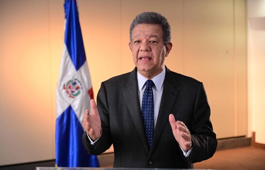Leonel Fern&aacute;ndez y la &uacute;ltima oportunidad de los pol&iacute;ticos de carrera