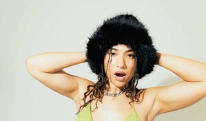 Let&oacute;n P&eacute; lanza La goloteka, la versi&oacute;n remixeada de su &aacute;lbum debut Golosa