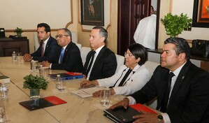 Luis Henry Molina y Nancy Salcedo renuncian a optar por un nuevo per&iacute;odo en la Suprema