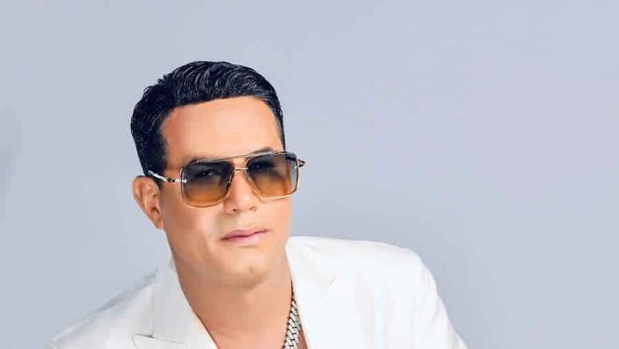 Raulín Rodríguez volverá a cantar en Santiago el 15 de agosto Raulín Rodríguez volverá a cantar en Santiago el 15 de agosto