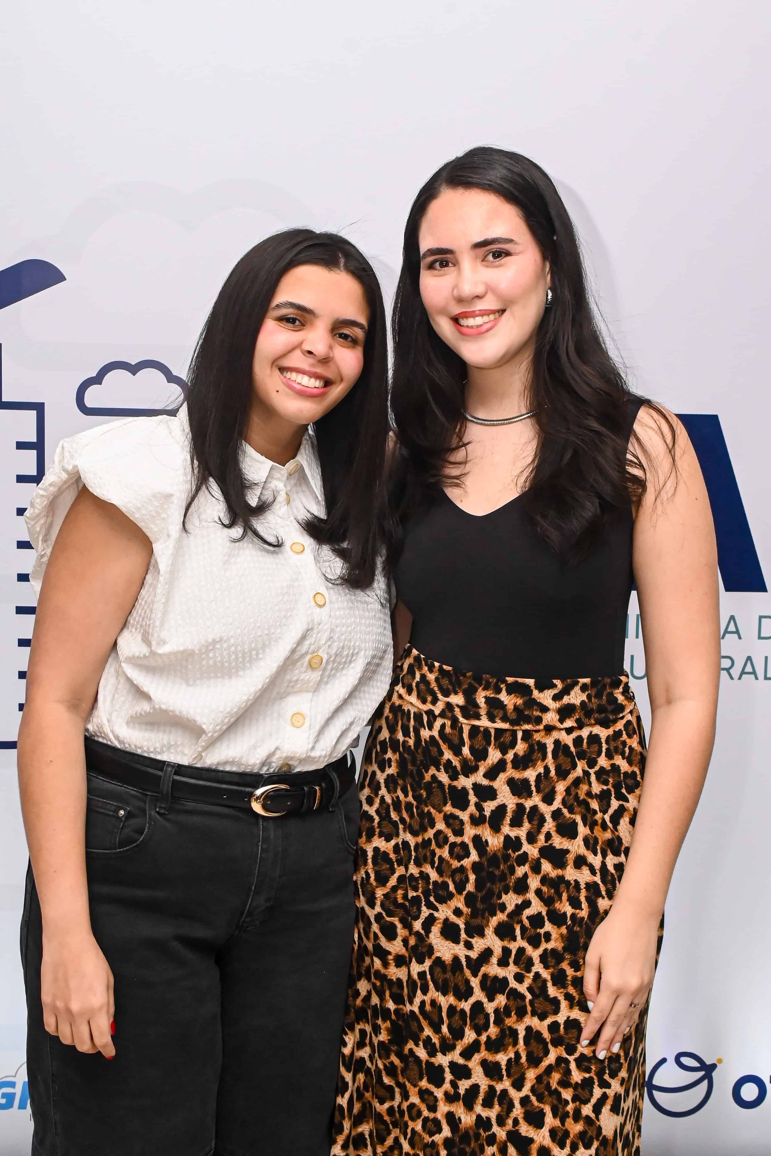 Leiris Mosquea y María Fernanda Pimentel.
