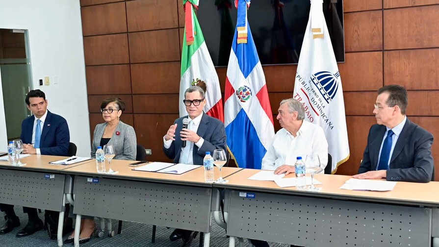 Ministerio de Trabajo recibe proyecto para fortalecer el uso de estadísticas laborales Ministerio de Trabajo recibe proyecto para fortalecer el uso de estadísticas laborales