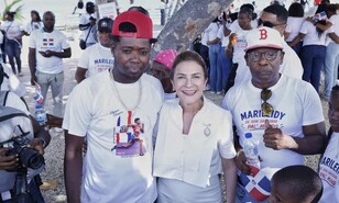 Carolina Mej&iacute;a celebra aniversario de la ciudad de Santo Domingo con respaldo a Marileidy Paulino 