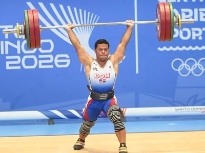 Juegos Centroamericanos: Luis García suma plata y bronce en pesas