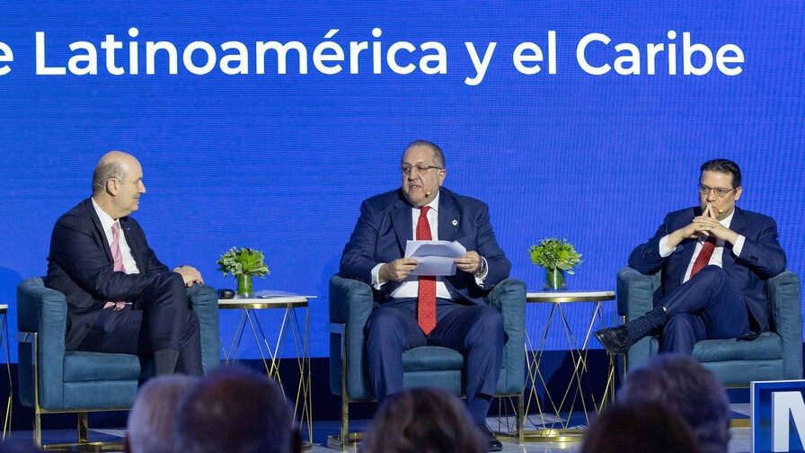 Magín Díaz plantea la necesidad de impulsar reformas para fortalecer la inversión pública Magín Díaz plantea la necesidad de impulsar reformas para fortalecer la inversión pública