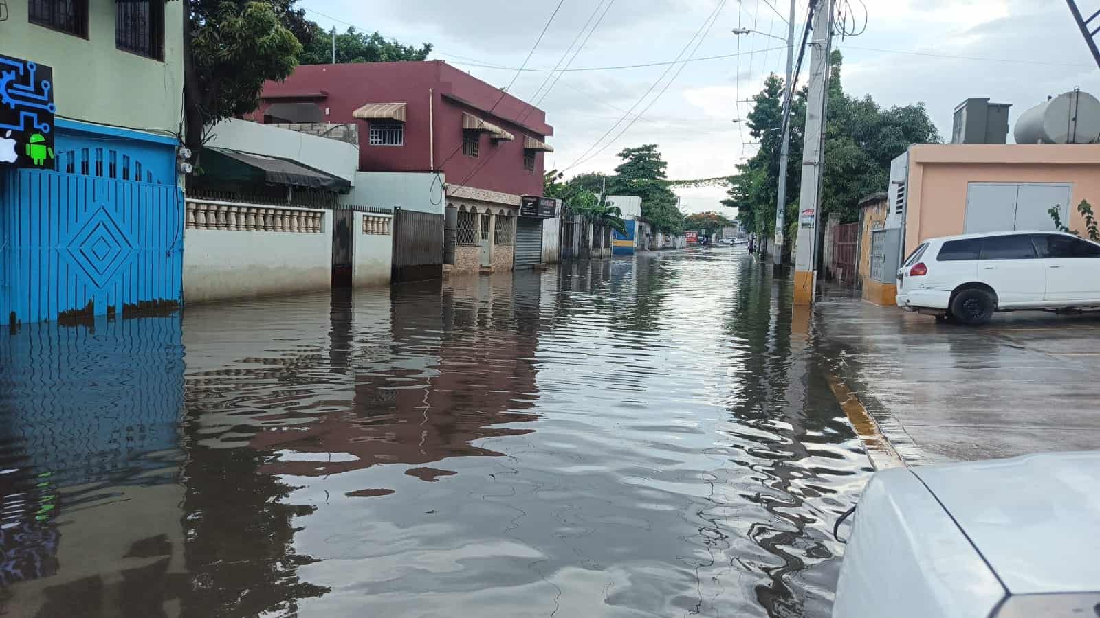 Las lluvias preocupan a los residentes.
