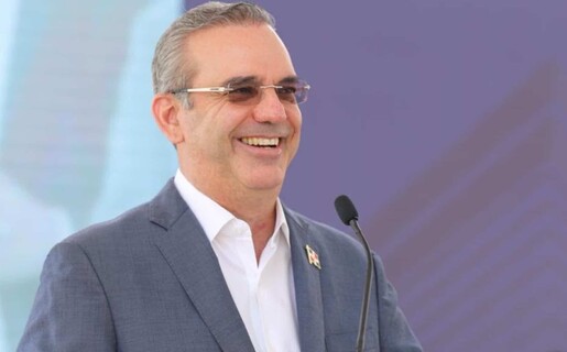Luis Abinader viajará a Colombia para participar en toma de posesión de Abelardo de la Espriella Luis Abinader viajará a Colombia para participar en toma de posesión de Abelardo de la Espriella