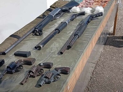 Incauta armas de fuego y cocaína durante operativos en Barahona