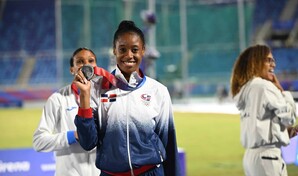 Evelina Minaya logra la plata en el salto largo de Santo Domingo 2026