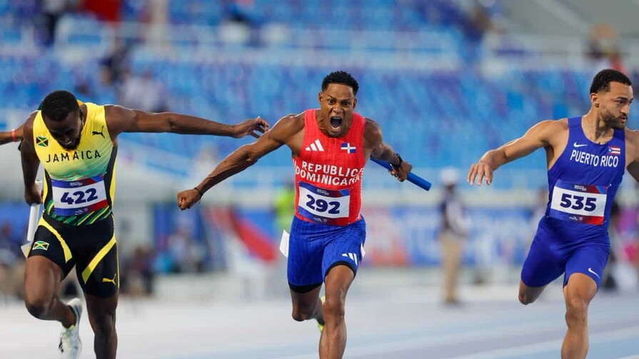 República Dominicana vuela al oro en el relevo masculino 4x100 metros