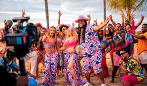 Lennox, DaniLeigh y La Insuperable lanzan la canci&oacute;n Island