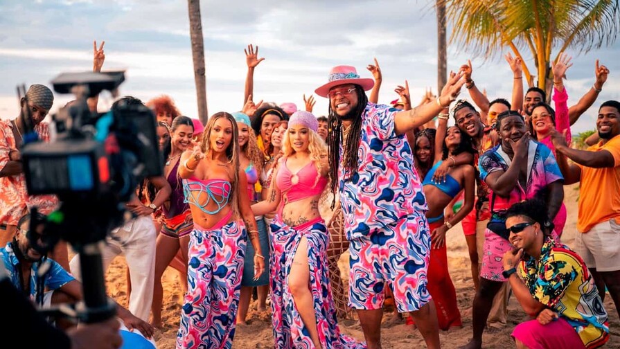 Lennox, DaniLeigh y La Insuperable lanzan la canción Island Lennox, DaniLeigh y La Insuperable lanzan la canción Island