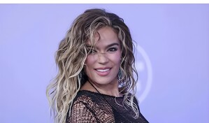 Nuevo &aacute;lbum de Karol G tendr&aacute; colaboraciones con Bruno Mars, Drake, Judeline y Rusowsky