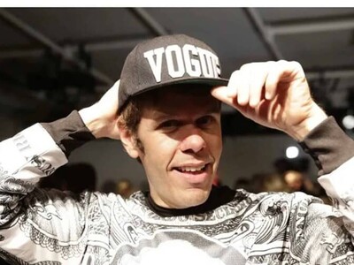 Perez Hilton recibe tratamiento médico en Miami tras un incidente
