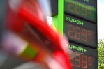 El petróleo de Texas sube un 2.75 %, hasta 77.29 dólares, a la espera de avances en Ormuz El petróleo de Texas sube un 2.75 %, hasta 77.29 dólares, a la espera de avances en Ormuz