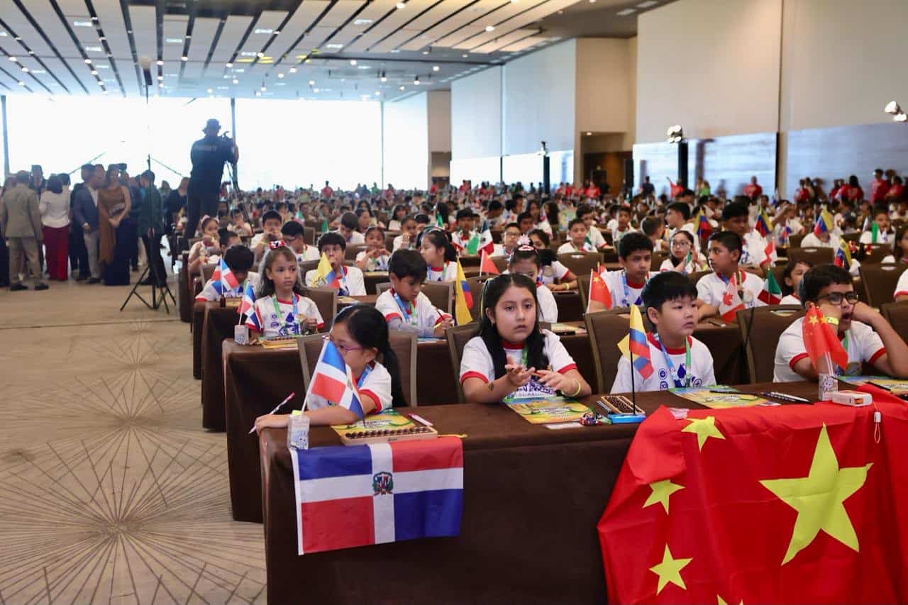 Los concursantes dominicanos se enfrentaron a representantes de más de 40 países.