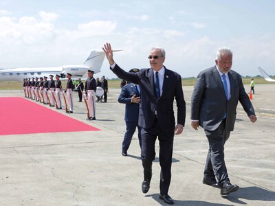 Abinader llega a Colombia para transmisión de mando presidencial