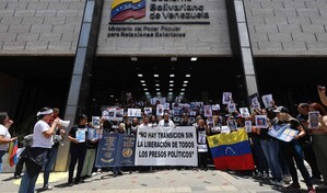Defensor&iacute;a venezolana establecer&aacute; mesa t&eacute;cnica con una ONG que defiende a presos pol&iacute;ticos