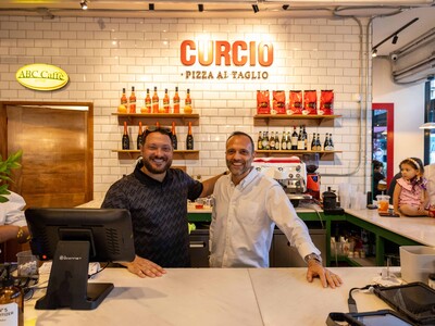 Curcio celebra el verano