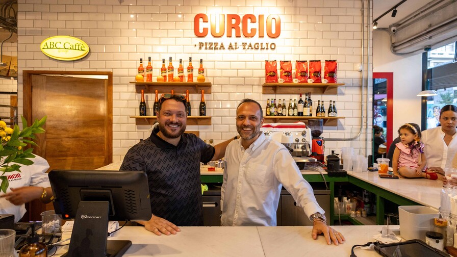 Curcio trae el verano italiano a Santo Domingo