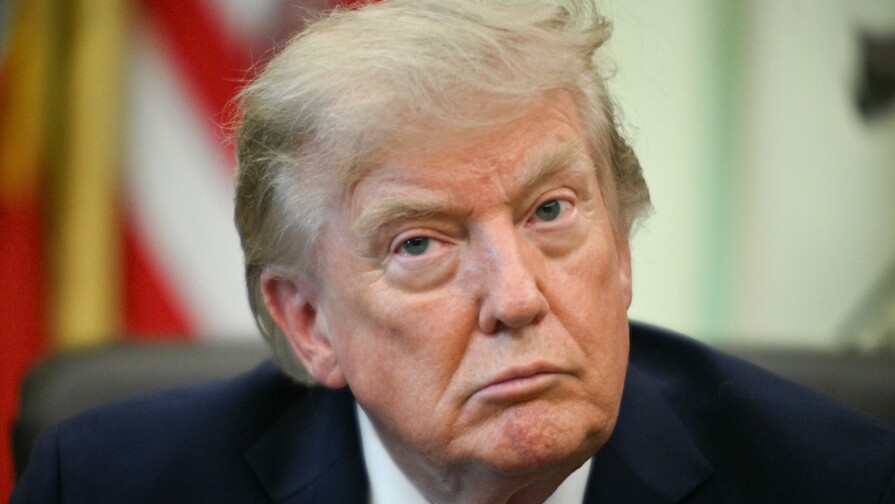 Trump anuncia que llevará al Supremo la decisión de frenar las obras del salón de baile