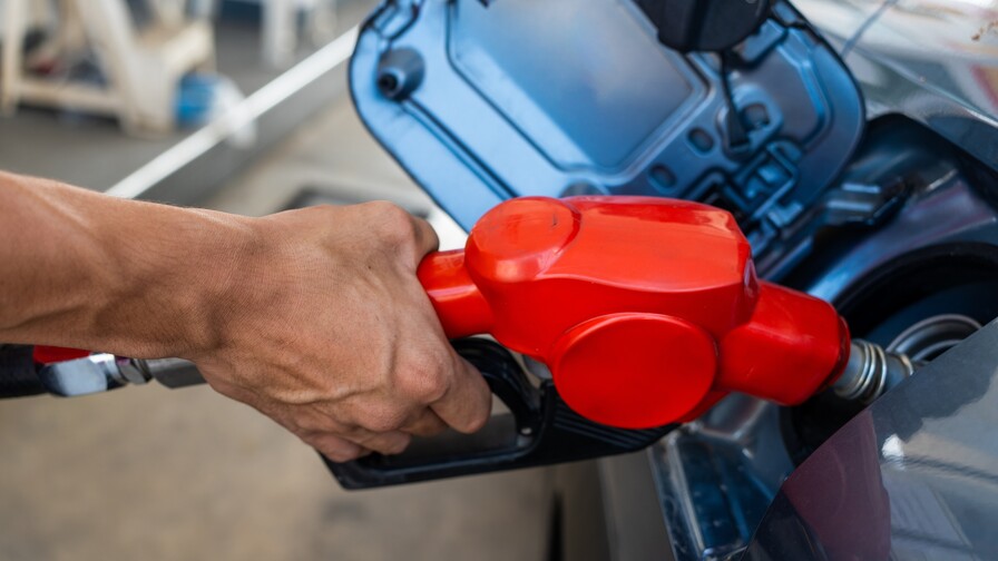 El Gobierno sube hasta RD$3 a las gasolinas y el gasoil