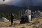 Dictan prisión preventiva para un alcalde por el reciente gran incendio cerca de Atenas Dictan prisión preventiva para un alcalde por el reciente gran incendio cerca de Atenas